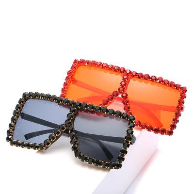 China Trendy Sunglasses 2020 Women's Sun Glass Shades Custom Big Fashion Colorful Oversized Square Plastic Crystal Frame Sun Glasses 2021 Fashion for sale