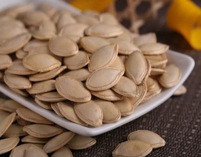 China China Top Framing Wholesale Price Shine Skin Dry Pumpkin Seed for sale