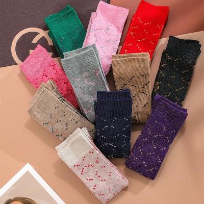 China Luxury 100% cotton fashion designer socks QUICK DRY sports gg socks for men and women designer kid socks for sale