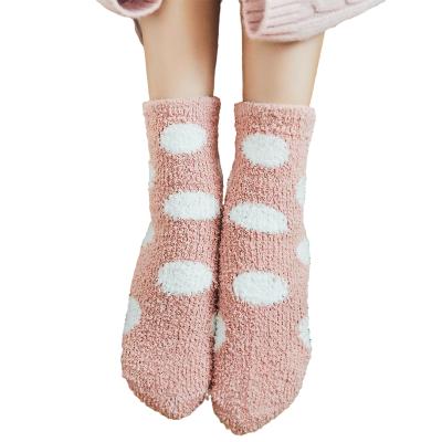 China Warm home tube socks custom cute pattern thick coral QUICK DRY winter cotton socks ladies fleece socks for sale