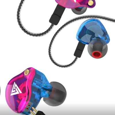 China In-Ear Metal Earphone Luminous Light Light Glow In The Dark Line Wired Earphone With Mic for sale