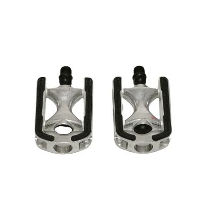 China BMX Toyar Alloy Bike Pedal With Anti-Slip Tape Cover Sheet For 37X Mountain Bike for sale