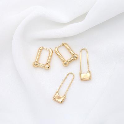 China Factory Wholesale TRENDY 14K Gold Plated Brass Hoop Huggie Earrings for sale