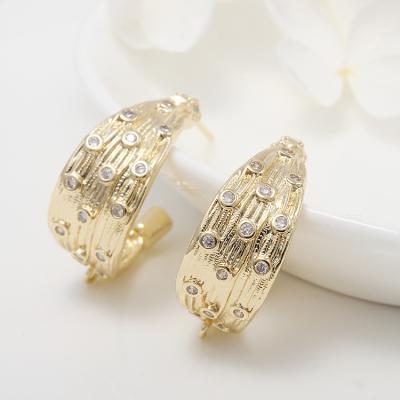 China New FASHIONABLE Design 14K Gold Plated Inlaid Zircon Letter C Shape Diy Stud Earrings for sale