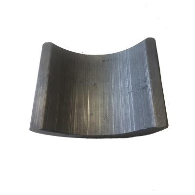 China Industrial Treadmill Motor Segment Arc Tile Magnetic Ferrite Magnet Tile With Low Price for sale