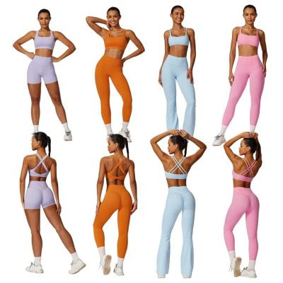 China Breathable Casual New Style Sexy Butt Lift Sports Bra and Shorts Leggings Gym Yoga Set Solid Color Active Wear for Women's Workout Fitness for sale