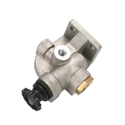 China 3975404 6754-71-7200 R225-7 Excavator QSB6.7 Engine Fuel Filter Head FS19732 396398100 Priming pump Filter Head for sale