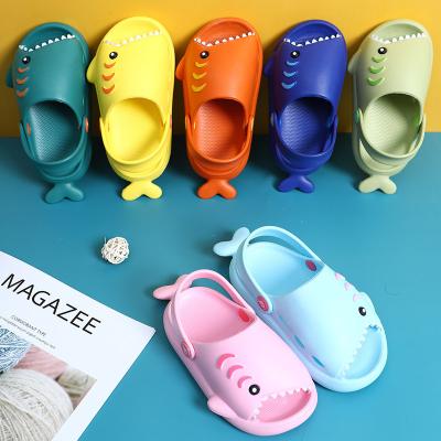 China Flat 2022 New Latest Design Summer Cartoon Pattern Eva Kids Clog Shoes for sale