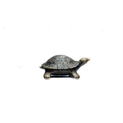 China Aluminum Iron Turtle Ashtray with Lid Portable Ashtray for Indoor and Outdoor Smoke Cigarette Ashtray for Home Office Decoration for sale