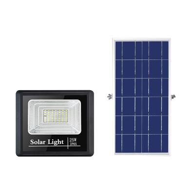 China Outdoor IP65 LED 20w 40w 60w 100w 200w Outdoor All High Wattage IP65 Power Led Solar Flood Light for sale