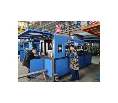 China 4 Cavities Bottle Making Machine Blow Molding Blowing Machine within 3200*1600*1920mm for sale