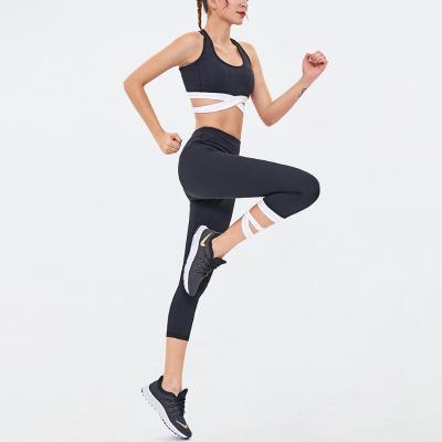 China Breathable Customized Yoga Suit Ladies Gather Bra Shockproof Quick-drying Lightweight Sports Yoga Sets for sale