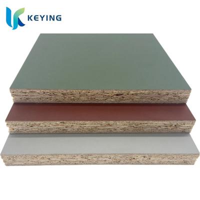 China Modern High Performance 18mm 20mm 25mm E0 E1Melamine Particle Board For Cabinet And Decoration for sale