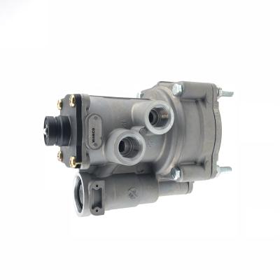 China Sinotruk Truck Spare Part WG9000360525 Trailer control valve for sale