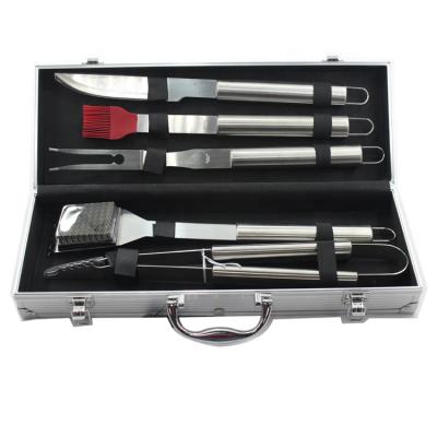 China Easily Cleaned 5pcs Full Stainless Steel BBQ Set In High Quality Aluminum Case for sale