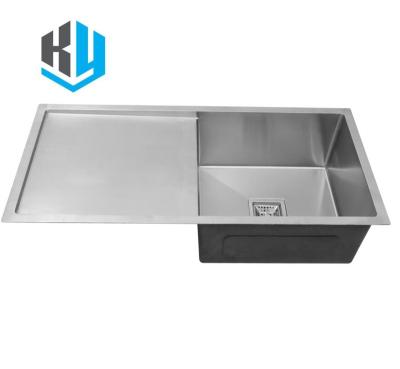 China Without Faucet High Quality Stainless Steel Kitchen Undermount Sink Handmade Sink for sale