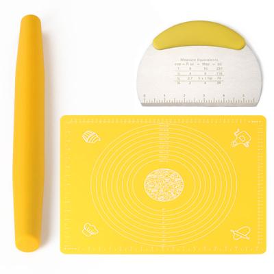 China 3pcs Tool Kit Silicone Pad Silicone Pin Stainless Steel Viable Baking Kneading Flour Scraping In Yellow Color for sale