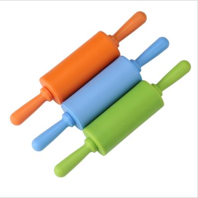 China Low MOQ Sustainable Small Silicone Kids Dough Mini Pin Roller With PP Handle for sale