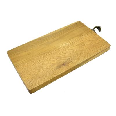 China Sustainable Wholesale Wooden Chopper Cutting Board With Hanger for sale