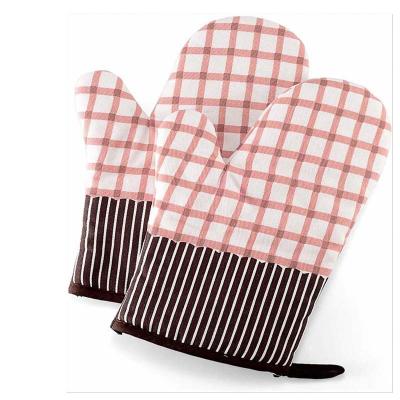 China Halloween Bakeware Heat Resistant Customizable Heat Resistant Long Oven Mitts And Pot Holders Funny for sale