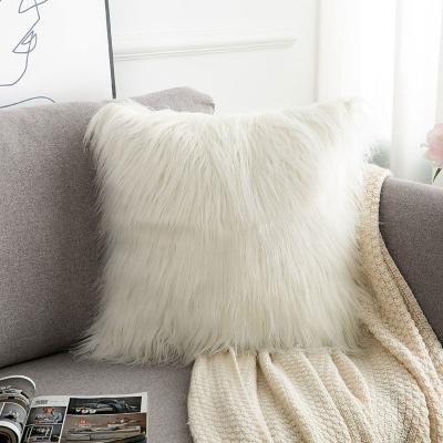 China Well-designed Luxury Anti-bacteria Faux Fur Cushion Covers Decorative For Home Handmade Pillow Cover for sale