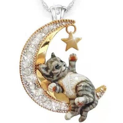 China The Other Creative Pet Kitten Necklace Zircon Moon Cat Crystal Crescent Pendant Lady Jewelry Gift New Fashion for sale