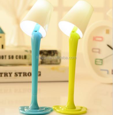 China Promotional pen kawaii table lamp shaped plastic ball pen with customized light and logo for sale