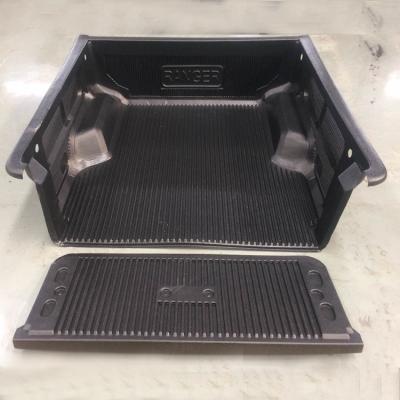 China Taxi Bedliner del doble del HDPE de la cubierta del trazador de líneas de plataforma del camión de los accesorios del coche del OEM 4X4 de Dongsui en venta