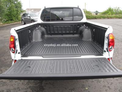 Cina HDPE 0,15 coperture Toyota Hilux Vigo L200 Navara NP300 di Bedliner del camion di CBM in vendita