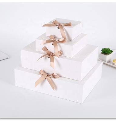 China New Recycled Gift Boxes Gift Boxes Cowhide Gift Box Clamshell Paper Packaging Square Materials Custom Printing Flat White Candy Box for sale