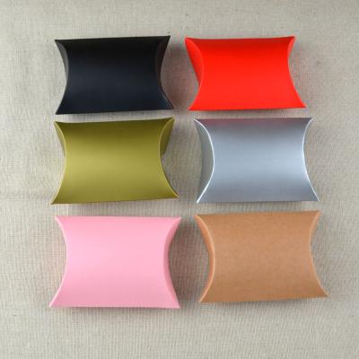 China Recycled Materials ODM/OEM 10pcs Candy Box Bag Craft Paper Pillow New Shape Wedding Party Box Bags Wrapping Paper Promotion Gift Boxes for sale