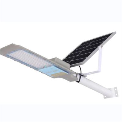 China Waterproof Garden High Brightness Lighting Long Working Time Solar Street Light for sale