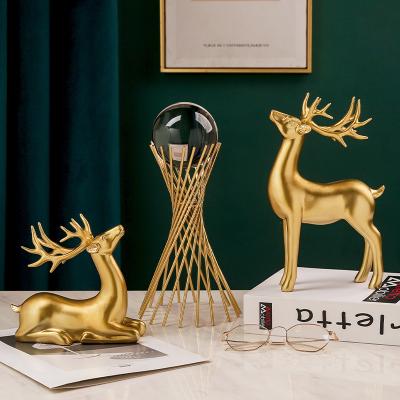 China Eco-friendly Interior Modern Nordic Pieces Accessories Crystal Ball Gold Flamingo Deer Living Room Table Decoration Other Home for sale