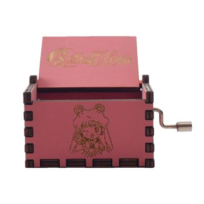 China Fashional Taizhiyi Sailor Moon for Girlfriend Gift Hand Crank Music Box for sale