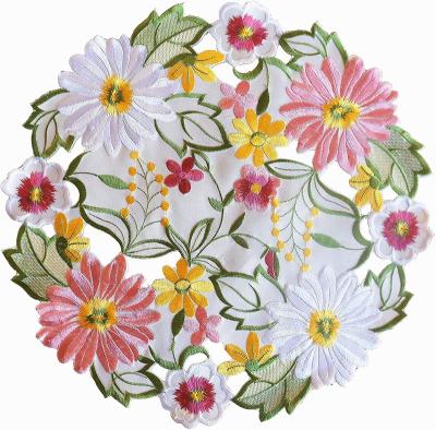 China CR Spring Stocked 2022 Color Embroidered Ornate Table Mat Floral Daisy Cutwork Embroidered Table Place Mat Polyester Table Placemat for sale