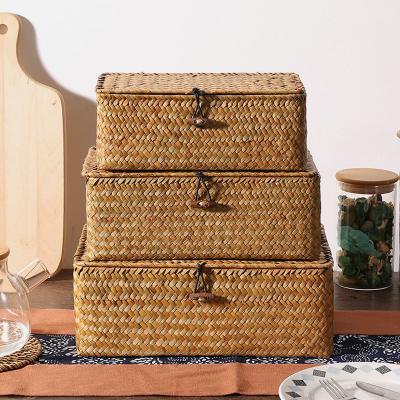 China 2022 Handmade Plant Plankton Woven Storage Box Seaweed Storage Modern Finishing Baskets With Lid Wicker Baskets Container for sale