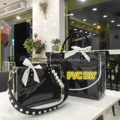 China Lady 2022 Transparent Tote Bags For Women Summer Fashion Designer Handbags Designer Handbags Acrylic PVC Jelly Bags for sale