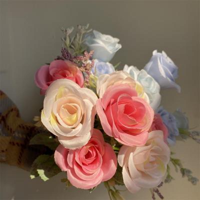 China Fashional 2021 high quality wedding decoration bouquet artificial flowers artificial silk indoor roses for sale