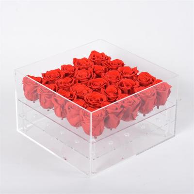 China 2021 Celebration Wholesale 25 Preserved Roses Artificial Flowers Heads In Acrylic Boxes For Valentine Wedding for sale