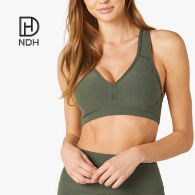 China Breathable Woman Wear Sports Bra Four Way Stretch With Sweat-Wicking Made With Recycle Polyamide for sale