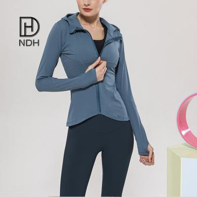 China Eco Friendly Running Jackets Lightweight Sports Jackets Breathable Recycle Polyester Custom Stripper Jacket Gym Work for sale