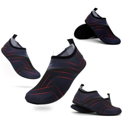 China Anti-skid factory directly supply line water ski shoes men black non-slip printing sports, quick-drying sports swimming shoes for sale