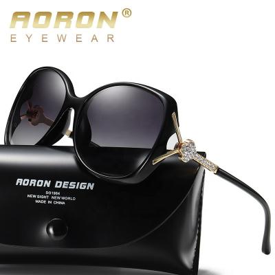 China Fashion Sunglasses Aoron Vintage Oversized Sunglasses For Women Polarized Ladies UV Classic Shades Fashion Protection Custom Logo A408 for sale