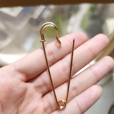 China 50mm Large Gold Safety Pin For Garment Geometric Brooch Pins for sale