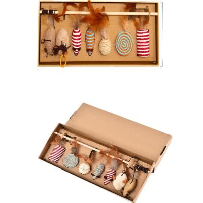 China China High Quality New Manufacture Stocked Wooden Funny Cat Post Weekly No Repeat 7pcs Cat Toy Gift Box for sale