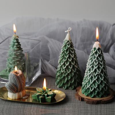 China Disposable Large Christmas Tree Candle Silicone Mold DIY Scented Handmade 3D Soap Mold for sale