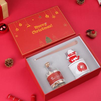 China Wholesale Birthdays Christmas Santa Claus Candle Extinguishes Candlestick Matches Gift Box Set Soy Wax Candle Jar With Lid Scented Candles for sale