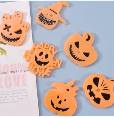 China Funny Halloween Series Disposable Pumpkin Lantern Decoration Silicone Shaker Mold DIY Jewelry Handmade Silicone Resin Mold for sale