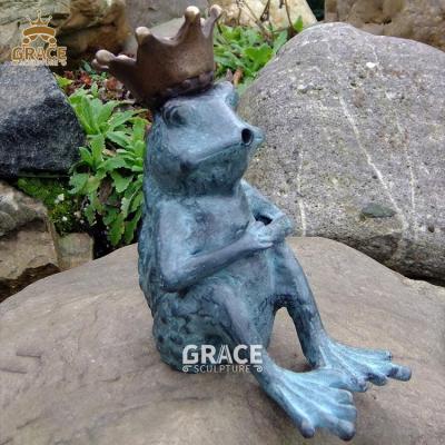 China Traditional Outdoor Water Feature Bronze Frog King Statue Fountain for sale