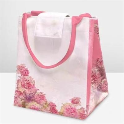 China Food Storage Insulated Lunch Bags Allow Kids To Eat Hot Food Beautifully Patterned Lunch Bag Can Be Customized for sale